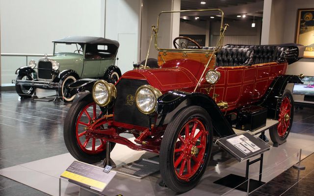 Khám phá sức hấp dẫn của Bảo tàng ô tô Toyota - 5