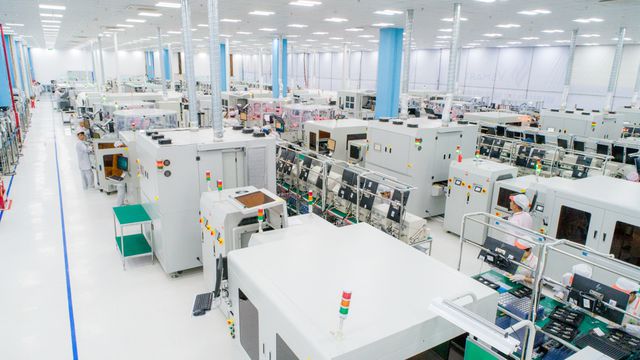 VinSmart khánh thành nhà máy sản xuất thiết bị điện tử, công suất 125 triệu thiết bị/năm - 2