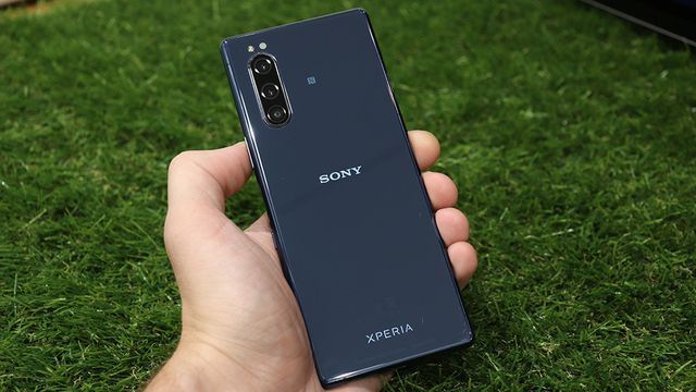 Sony bất ngờ bán Xperia 5 tại Việt Nam, giá 19,99 triệu đồng - 2