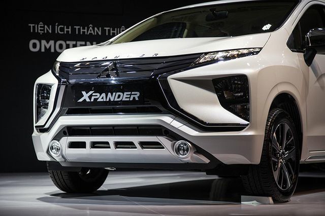 Vua doanh số Toyota Vios liên tiếp bị Mitsubishi Xpander vượt mặt - 1