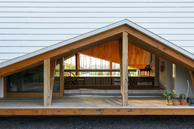 Thiết kế như túp lều, ngôi nhà nông thôn Nhật Bản vẫn gây sốt vì vẻ đẹp không ngờ - 8