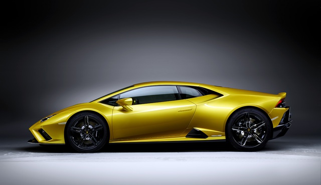 Lamborghini tung Huracan EVO “giá rẻ” - 11