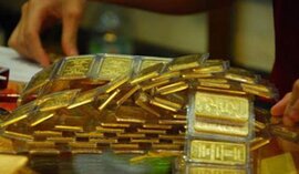 Giá vàng biến động mạnh, tăng gần 1 triệu đồng/lượng phiên khai Xuân