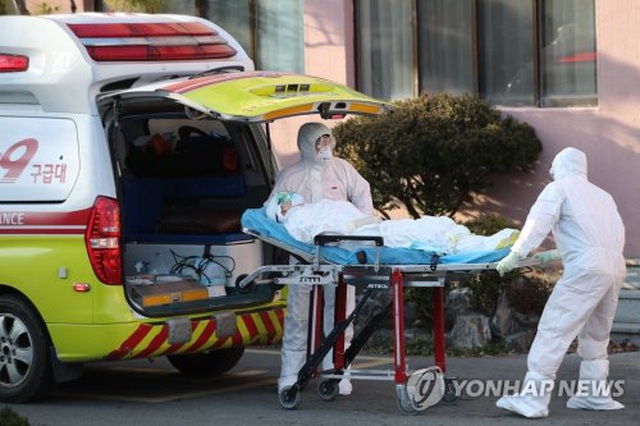 Hàn Quốc có ca tử vong thứ hai vì virus corona, số người nhiễm vọt lên 204 - 1