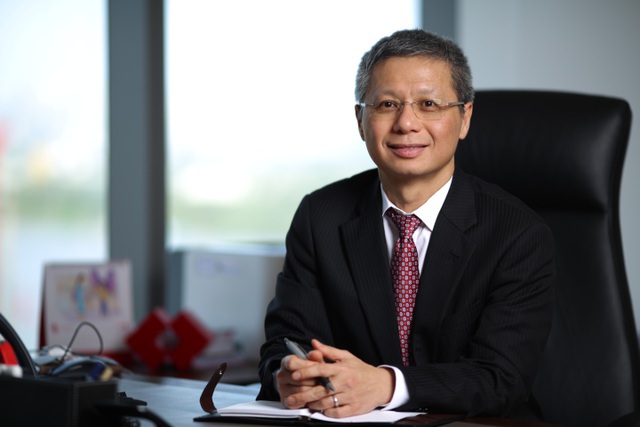 Ông Nguyễn Lê Quốc Anh sẽ rời ghế CEO Techcombank vào tháng 9 tới - 1