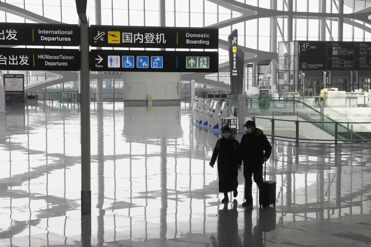 Đại dịch Corona khiến vé máy bay ở Trung Quốc “rẻ như cho”