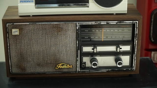 Bộ sưu tập 1000 chiếc đài radio cassette cổ gần 1 tỷ đồng tại Hà Nội - 2