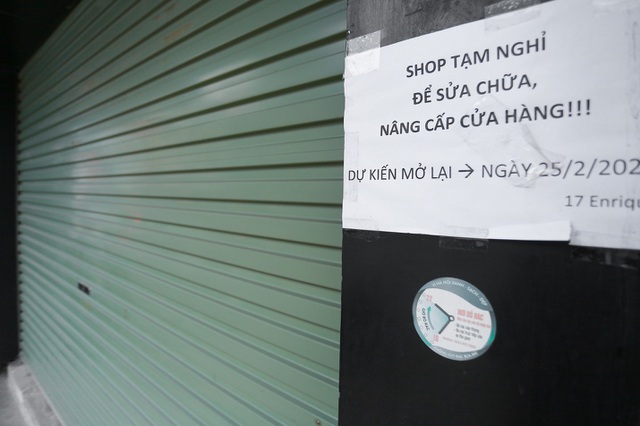 Kinh doanh ế ẩm, hàng loạt cửa hàng ở Hà Nội đóng cửa trả mặt bằng - 9