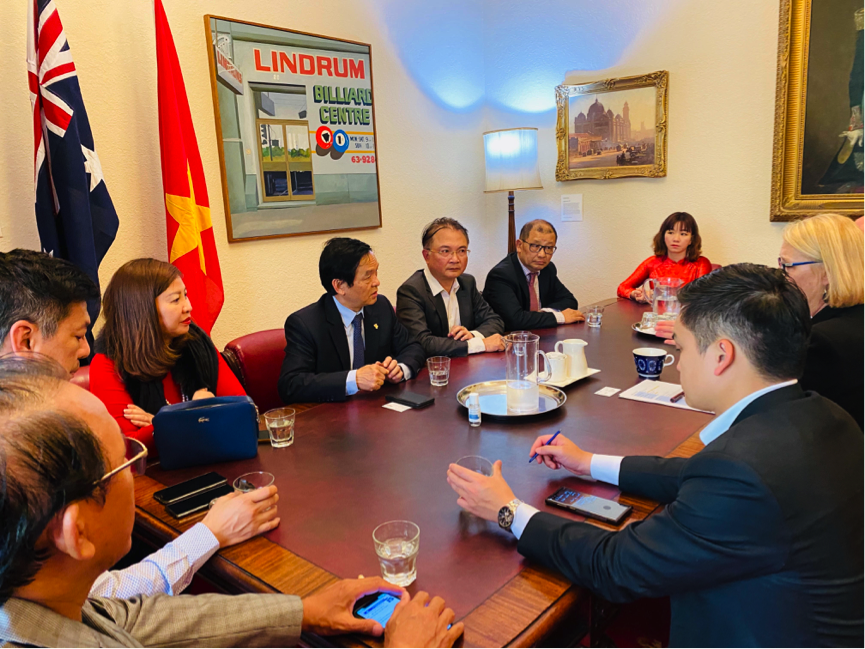 Thị trưởng TP Melbourne tiếp và làm việc với Đại sứ đặc mệnh toàn quyền Việt Nam tại Australia 