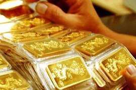 Giá vàng tăng sốc lên sát mốc 49 triệu đồng/lượng