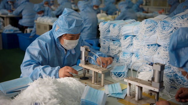 Nghi vấn chất lượng từ ngành sản xuất khẩu trang hốt bạc của Trung Quốc - 2