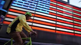 Dịch Covid-19 khiến tiêu thụ xe đạp tại Mỹ tăng vọt