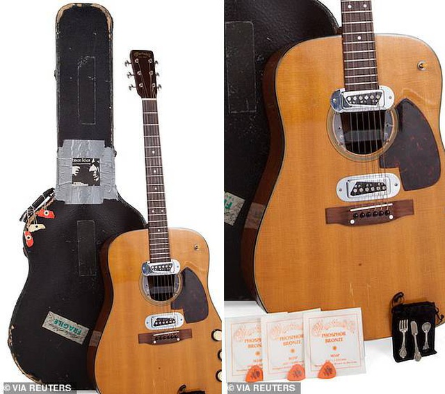 Cây guitar của huyền thoại âm nhạc Kurt Cobain có giá 1 triệu USD - 3