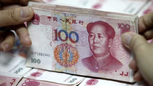 Trung Quốc phá giá tiền, hàng giá rẻ đổ vào Việt Nam nhiều hơn - 1