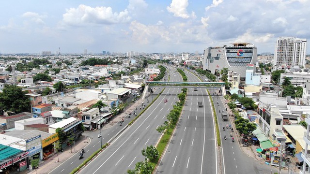 Chung cư trăm hoa đua nở dọc đại lộ đẹp nhất Sài Gòn - 15