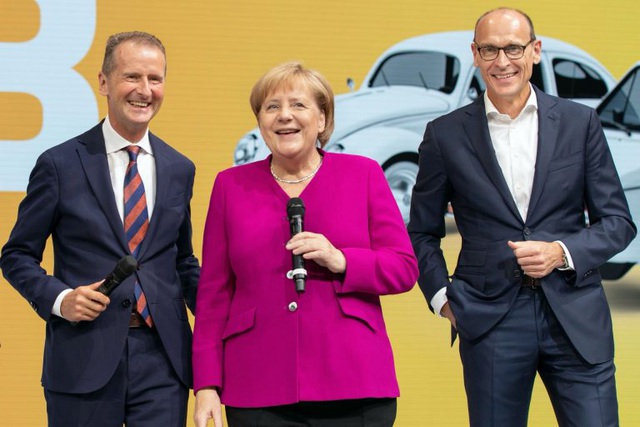 Giữa chất chồng khó khăn, Volkswagen thay tướng - 2