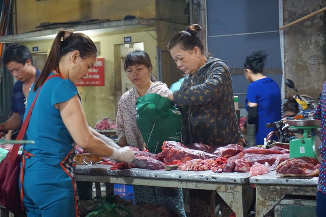 Nhập cả triệu con lợn sống, giá thịt lợn siêu thị vẫn tăng mạnh - 3