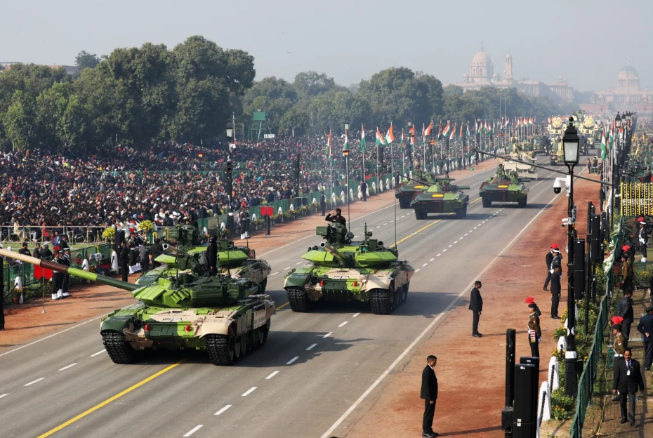 Nga, Mỹ chạy đua bán vũ khí cho Ấn Độ giữa căng thẳng với Trung Quốc