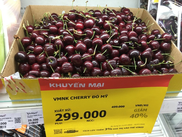 Cherry nhập khẩu rẻ chưa từng thấy, chỉ 299.000 đồng/kg bán đầy siêu thị - 1