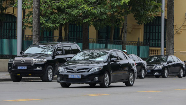 Bộ Tài chính yêu cầu Kho bạc Nhà nước siết chặt việc mua xe công