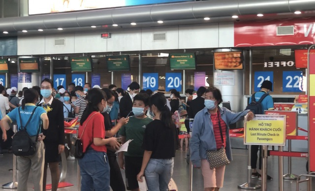 Lên phương án vận chuyển gần 1.700 du khách “mắc kẹt” rời Đà Nẵng