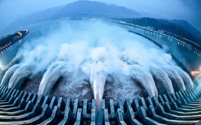 Trung Quốc muốn thống lĩnh dự án xây siêu đập thủy điện lớn nhất thế giới - 1