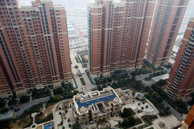 Nhà đầu tư nước ngoài tỏ thái độ thận trọng với bất động sản Trung Quốc - 1