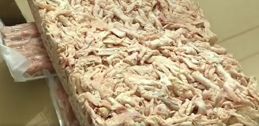 Tóm gọn hàng chục tấn nội tạng lợn bị nhiễm dịch tả lợn châu Phi