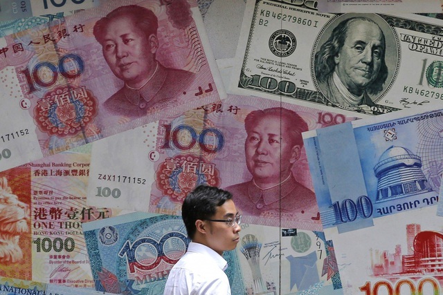 Trung Quốc lún sâu vào vực thẳm khi kiểm soát cứng nhắc đối với dòng vốn - 1
