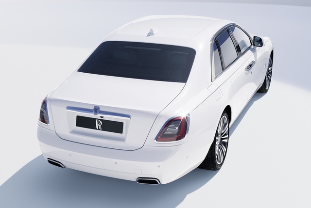 Rolls-Royce Ghost thế hệ mới chính thức ra mắt - 2