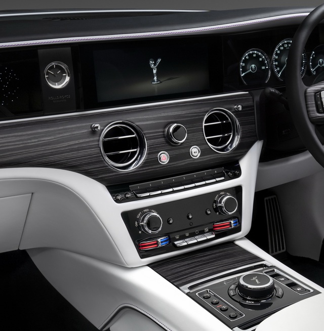 Rolls-Royce Ghost thế hệ mới chính thức ra mắt - 15