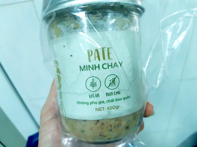 Thêm một bệnh nhân nhập viện nghi ngộ độc pate Minh Chay - 2