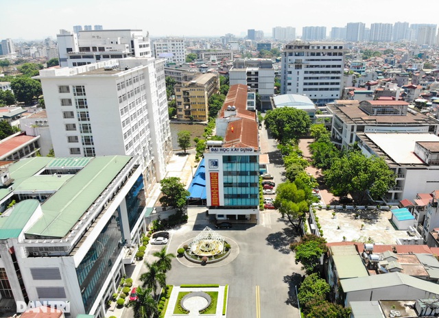 Đoạn đường dài 1km “cõng” đến 7 trường đại học, cao đẳng ở Hà Nội - 8