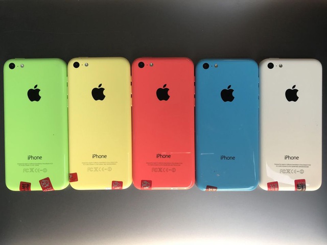 iPhone 5C giá hơn 300.000 đồng tràn lan tại Việt Nam, đừng mua - 1