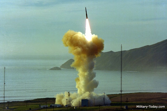 Mỹ chi 13,3 tỷ USD phát triển  tên lửa đạn đạo liên lục địa mới - 1