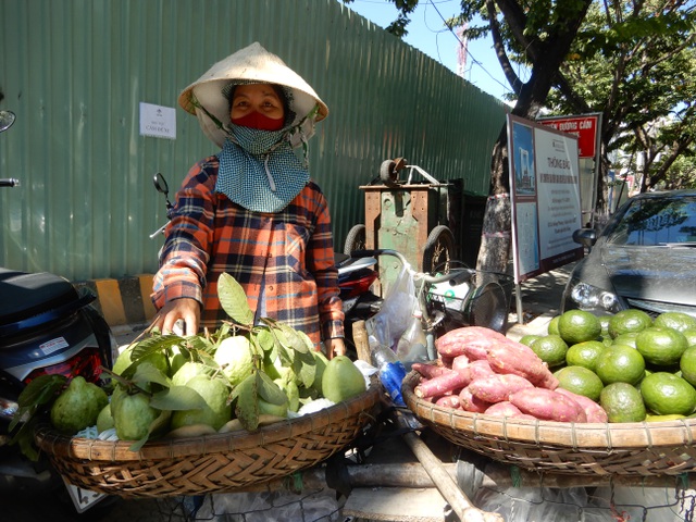 Đà Nẵng: Người lao động vui mừng trở lại công việc sau cách ly xã hội - 2