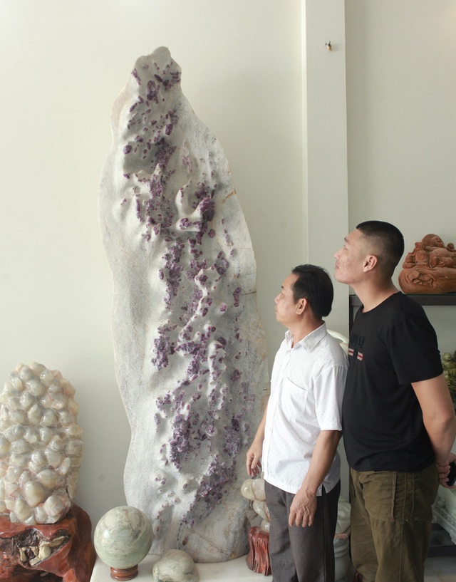 Gốc tinh thể ruby lớn nhất thế giới tại Yên Bái được trả giá tới 6 tỷ đồng - 2