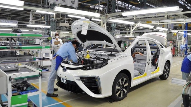 Sản xuất ô tô tăng trở lại, nhiều hãng xem xét mở rộng sản xuất - 1