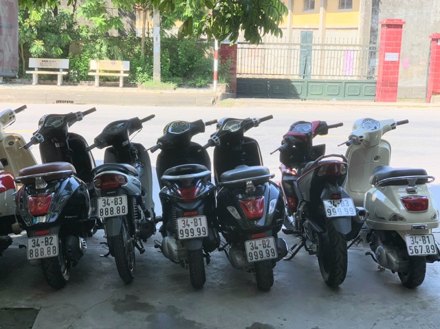 Ăn chơi nhất Việt Nam: Gom mua cả dàn xe máy mang biển ngũ quý từ 1 - 9 - 6