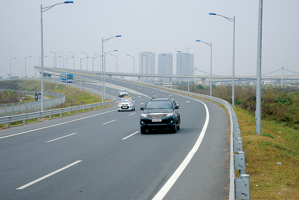 Bộ Tài chính đề xuất thu 1.000 đồng/km đường cao tốc do Nhà nước đầu tư
