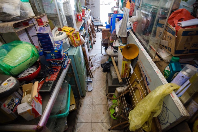 Cuộc sống đối nghịch trong căn nhà “siêu nhỏ” 7,5 m2 giá 3 tỷ đồng ở Hà Nội - 3