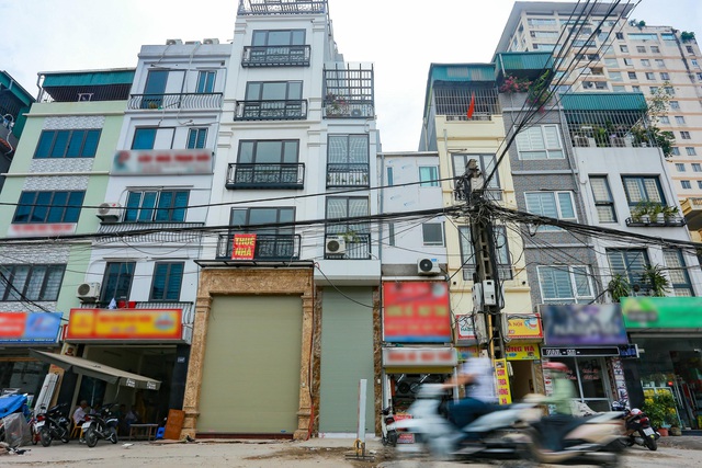 Cuộc sống đối nghịch trong căn nhà “siêu nhỏ” 7,5 m2 giá 3 tỷ đồng ở Hà Nội - 10