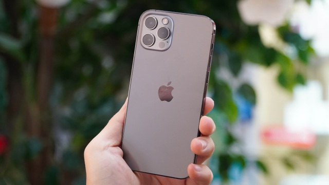 iPhone 12 Pro hàng Trung Quốc về Việt Nam, giá từ 33 triệu đồng - 2