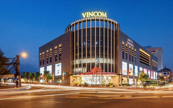 Vận hành 79 trung tâm thương mại, Vincom Retail liệu đã hồi phục giữa Covid-19?