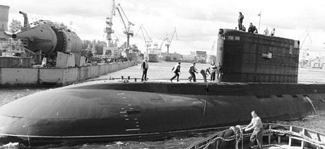 Tàu ngầm Hà Nội kết thúc giai đoạn thử nghiệm trên biển với kết quả xuất sắc.