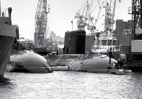 Tàu ngầm Hà Nội kết thúc giai đoạn thử nghiệm trên biển với kết quả xuất sắc.