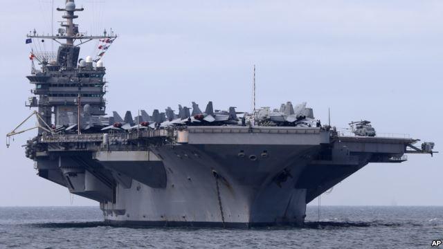 Hàng không mẫu hạm USS George Washington đang trên đường tới Philippines