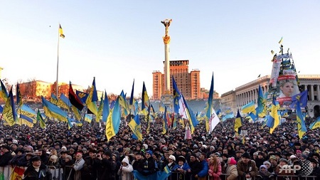 Các cuộc biểu tình chống chính phủ tại Ukraine đã kéo dài và ngày càng rầm rộ