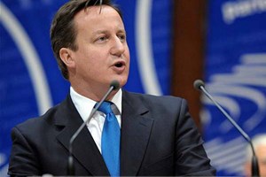 Thủ tướng Anh Cameron bị chỉ trích vì chính sách nhập cư