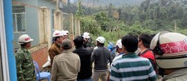 Quảng Nam: Hàng trăm người dân vây nhà máy vàng Phước Sơn đòi nợ